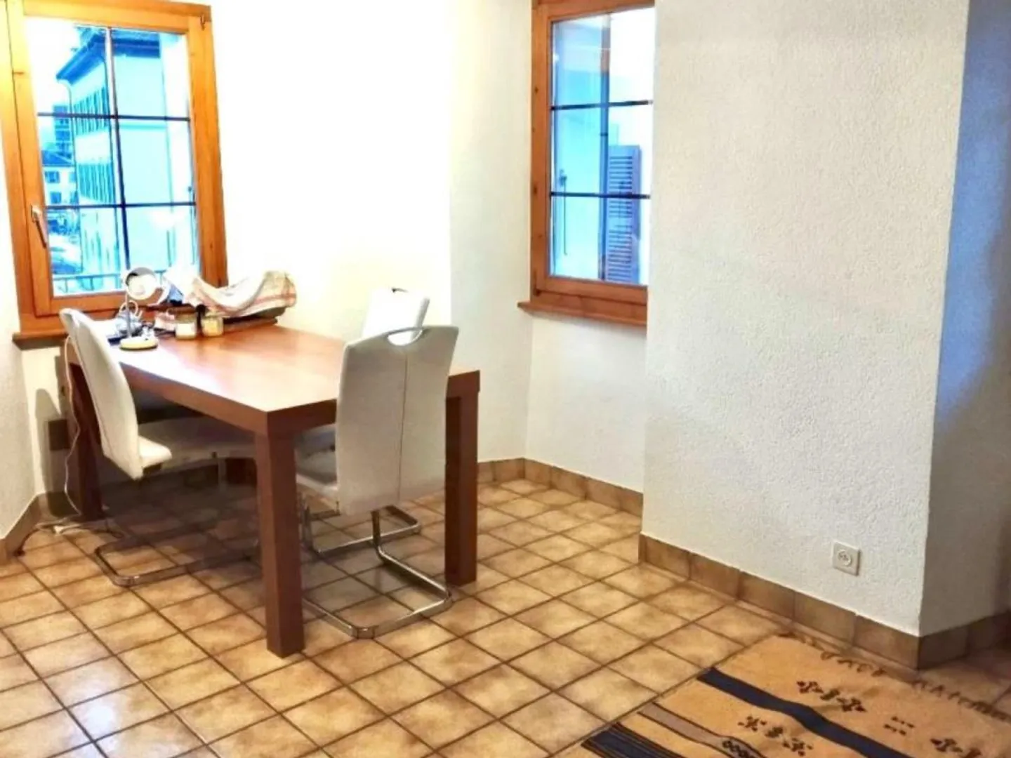 Residential building - Photo 9 of 10