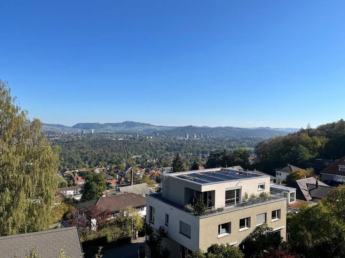 Geräumige Wohnung mit herrlichem Blick - Foto 10 von 10