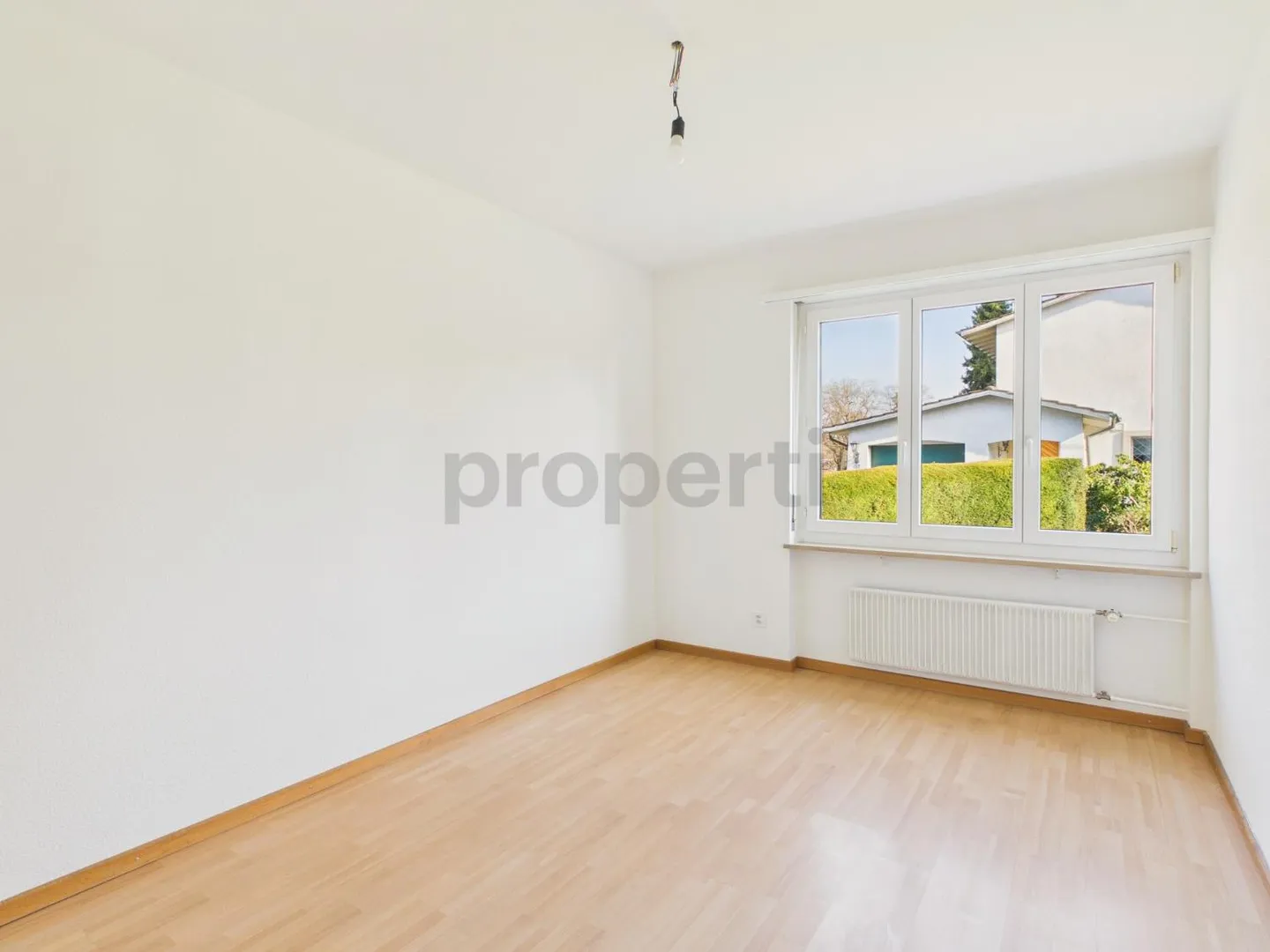 Renovated 4-Room Apartment with Balcony, Allschwil - Photo 7 of 9