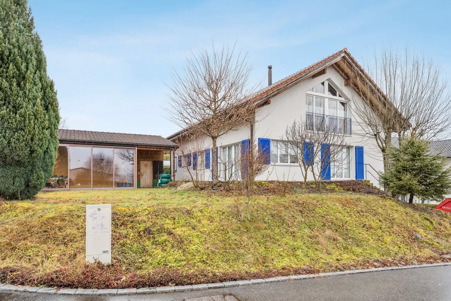 A place where you and your family will want to arrive and stay - Photo 1 of 13