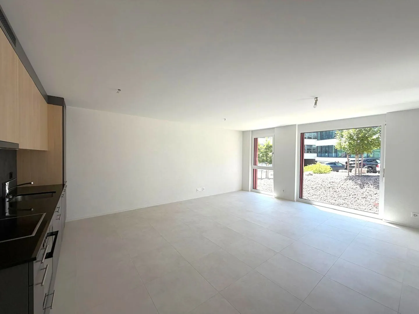 Villeret, wunderschöne 2.5-Zimmer-Wohnung im 1. Stock mit Terrasse und Aufzug - Foto 2 von 6