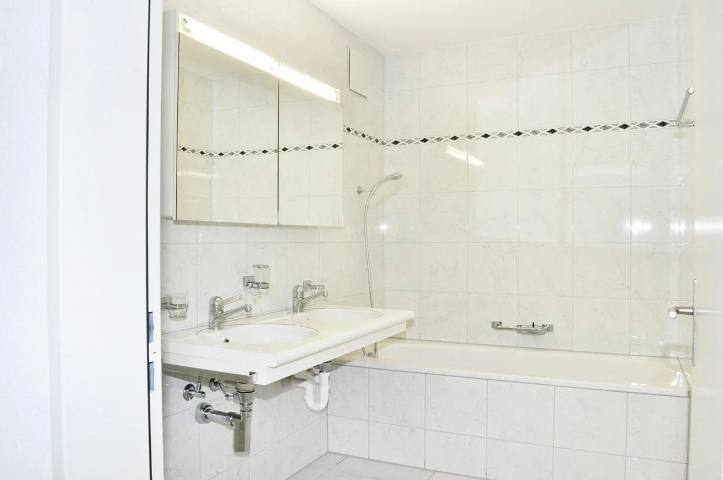 Sonnige Wohnung mit Gartenblick - Foto 5 von 6