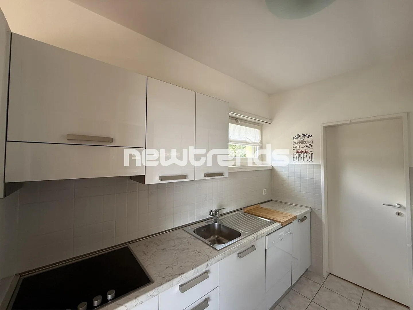 AFFITTASI ESCLUSIVO 3.5 LOCALI PORZA - Foto 12 di 26