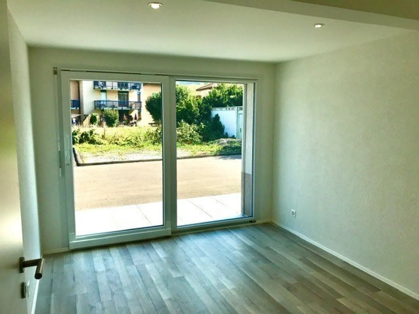 Appartamento con 3,5 stanze al piano terra - Foto 5 di 8