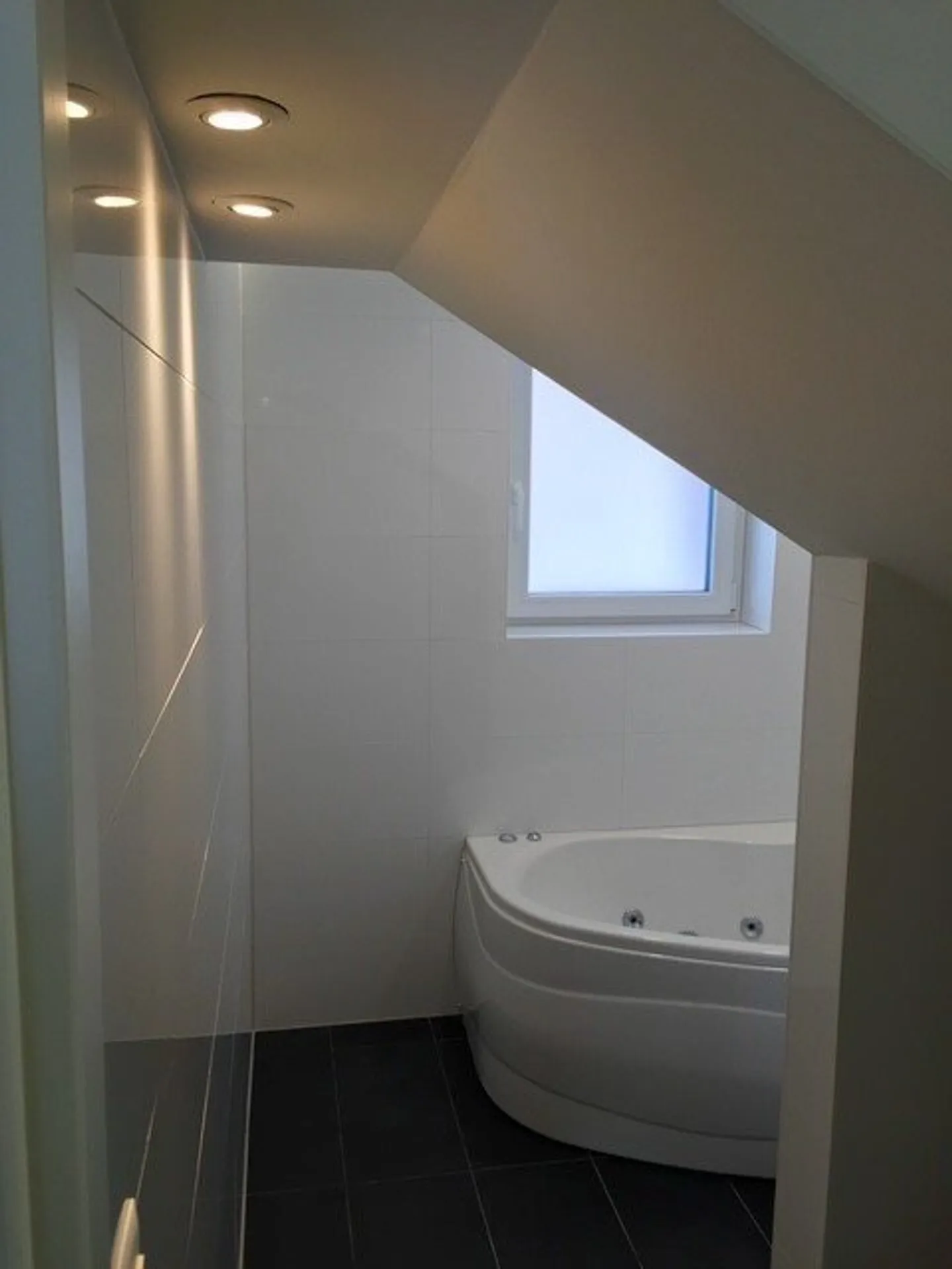 Appartamento con 3,5 stanze al piano terra - Foto 6 di 8