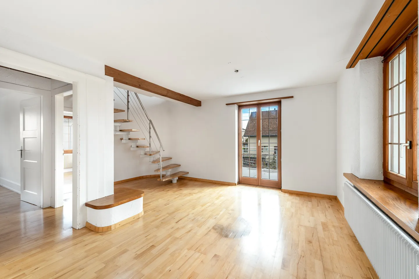 Casa 1-2 famiglie in una posizione molto tranquilla in un quartiere residenziale popolare - Foto 10 di 13