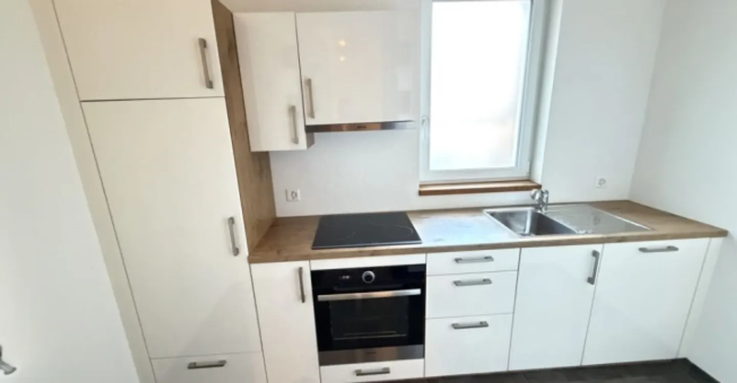 Versatile Commercial Space - Photo 7 of 9