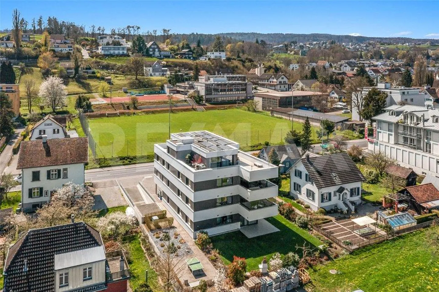 Gioiello con comfort abitativo al Lago Untersee (approvato dalle banche) - Foto 1 di 13