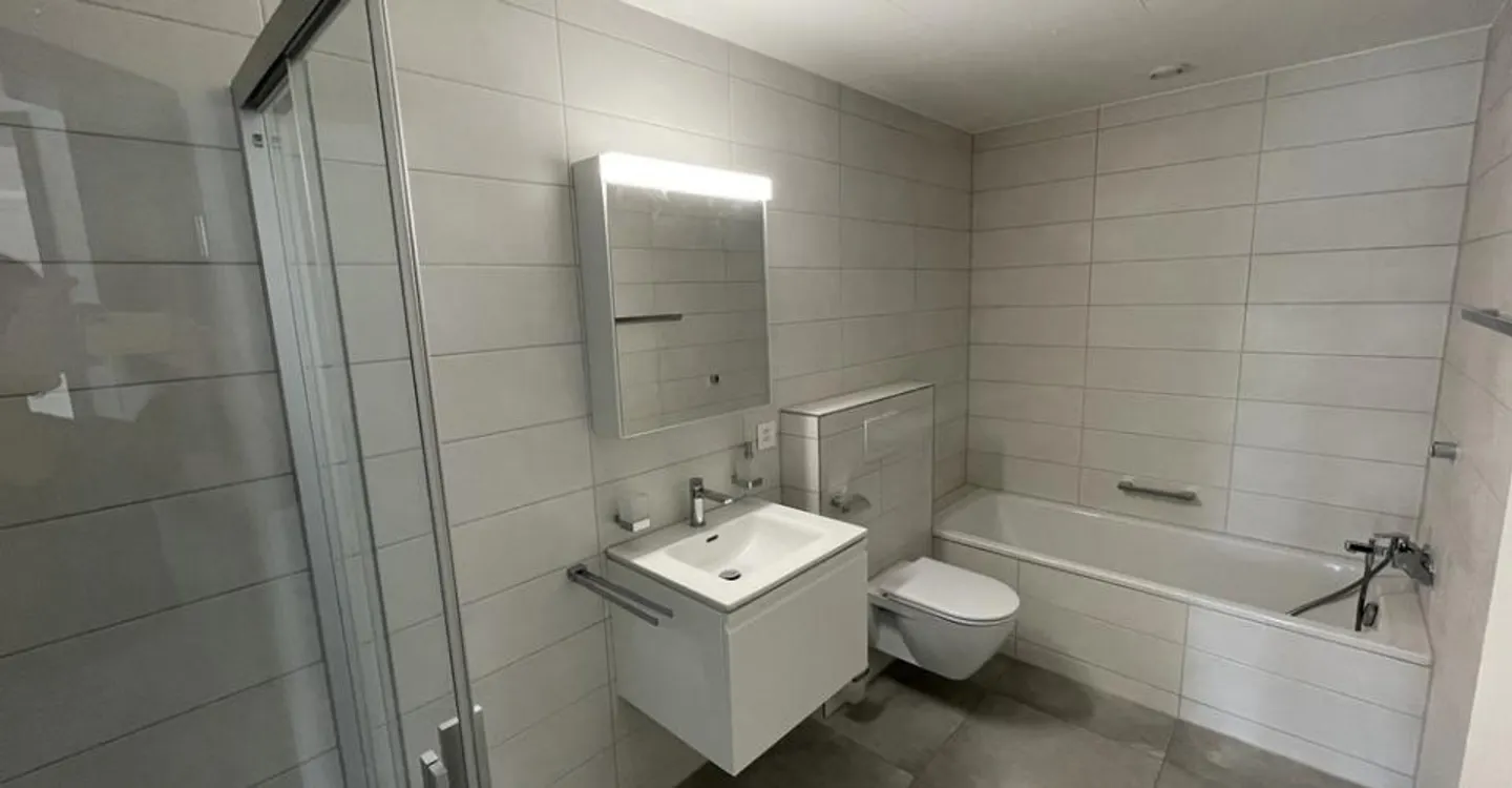 Appartement spacieux avec mezzanine - Photo 7 sur 10