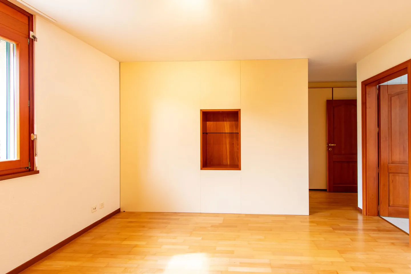 Ampia casa unifamiliare di 7,5 stanze, spazio per tutta la famiglia - Foto 13 di 25