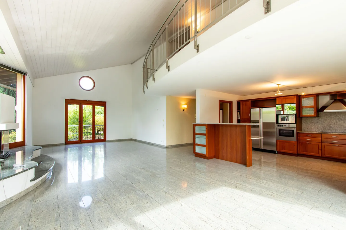 Ampia casa unifamiliare di 7,5 stanze, spazio per tutta la famiglia - Foto 8 di 25