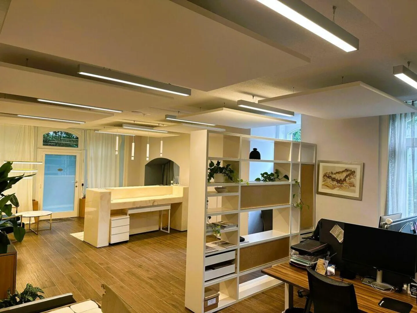 Offerta di condivisione e affitto di spazi commerciali nel cuore di Zurigo - Foto 3 di 17
