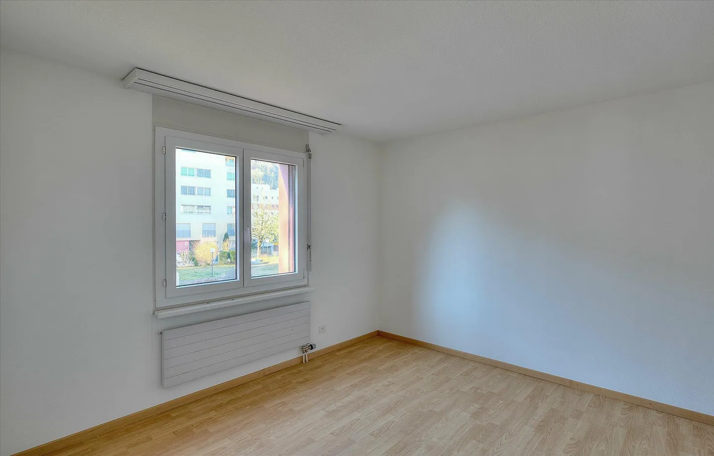 Your new family apartment - Rent without deposit - Photo 3 of 9