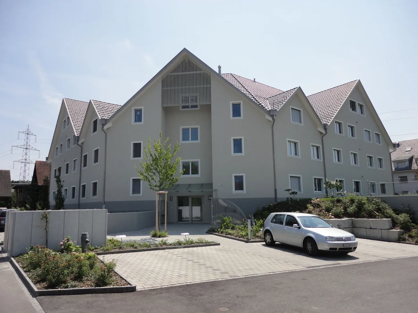 Generous and modern living! - Photo 6 of 6