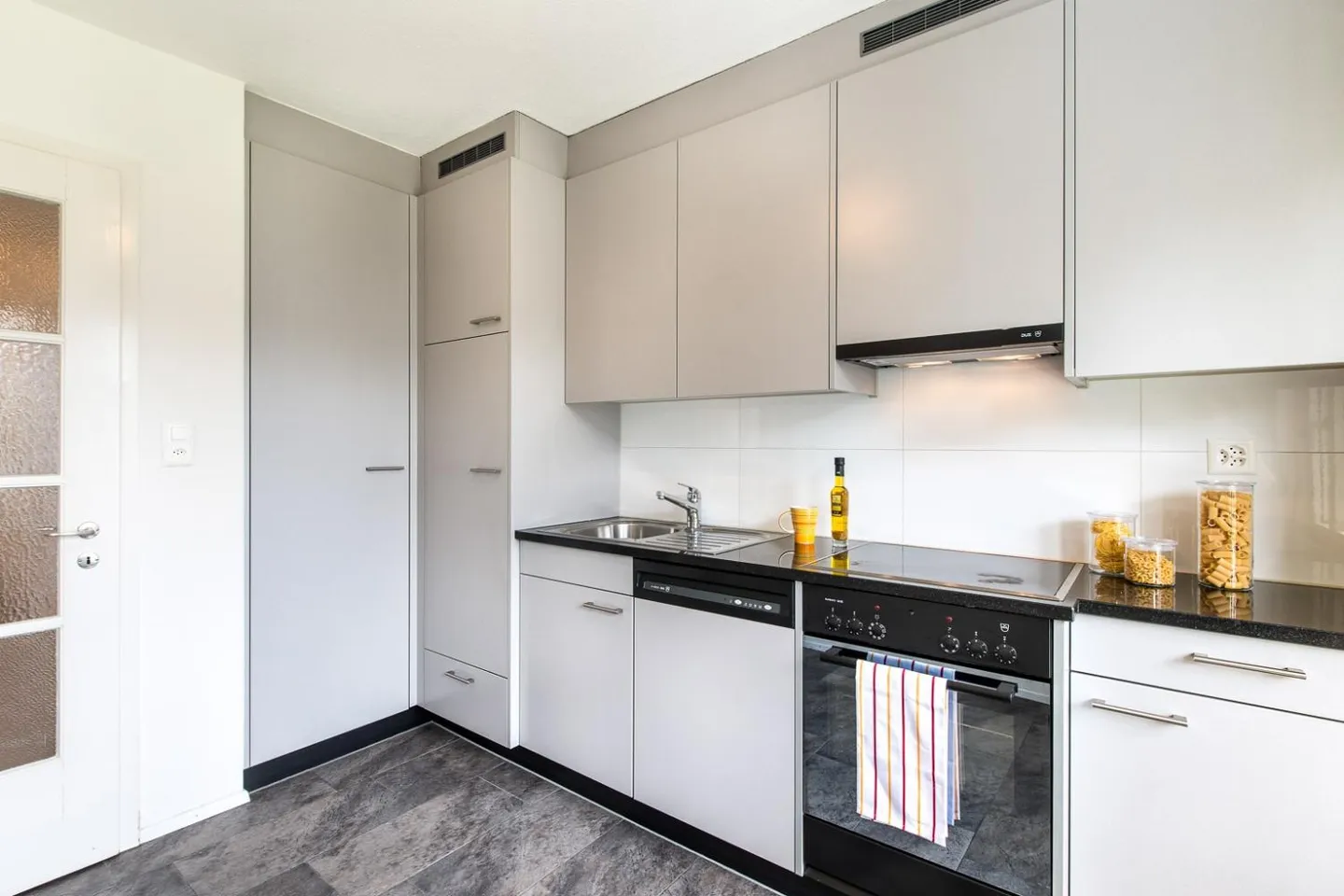 4-room apartment - Photo 4 of 10