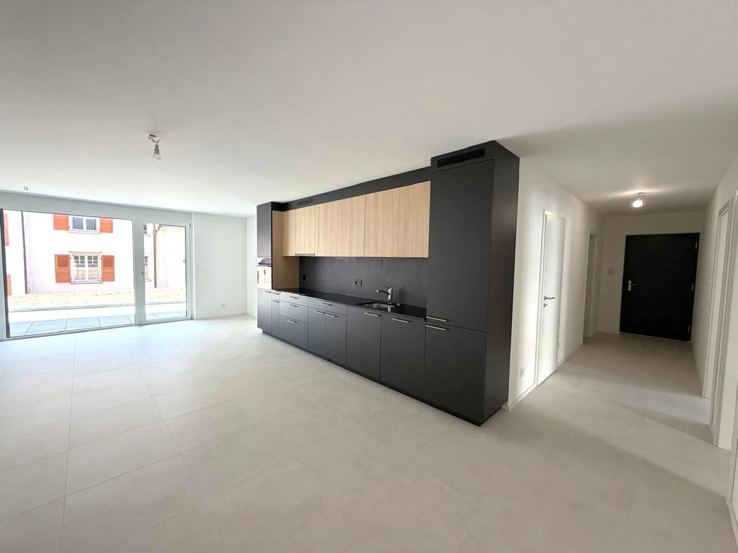 Villeret, magnifico appartamento di 4,5 stanze con terrazza e giardino privato - Foto 1 di 8