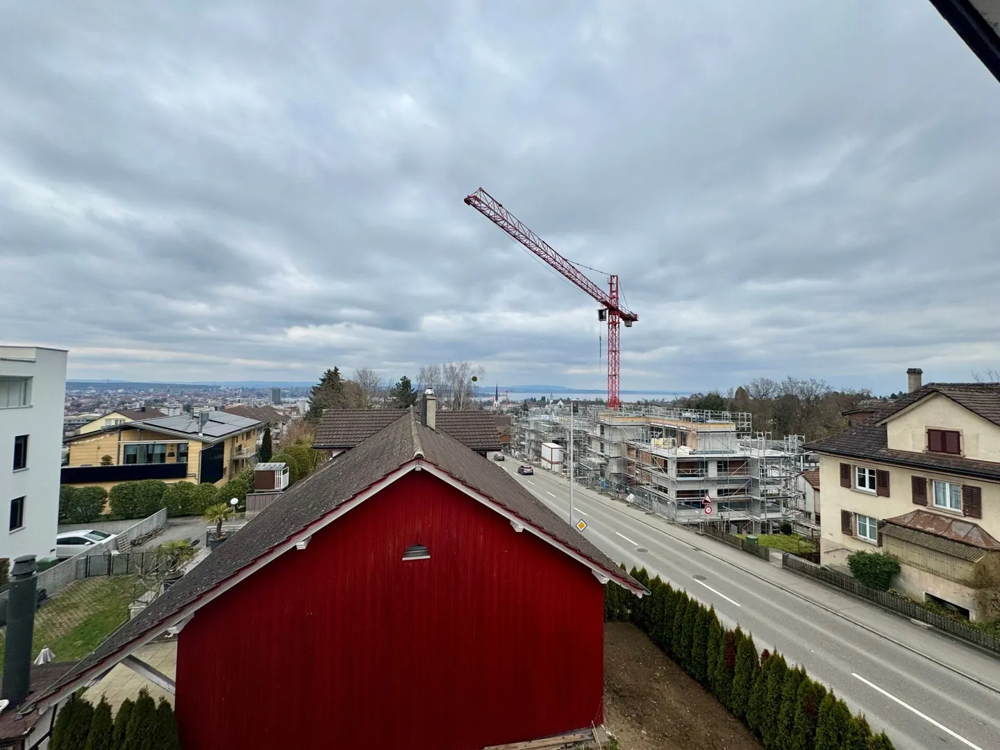 Einziehen und wohlfühlen - Kernsaniertes MFH mit Seesicht - Foto 8 von 9