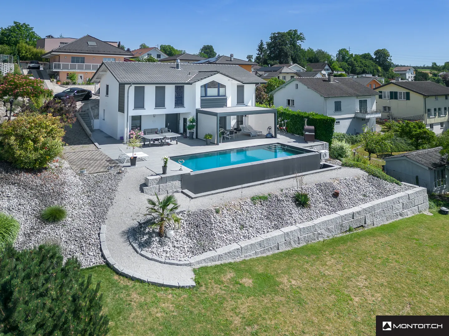 Payerne, for sale, modern individual villa of 250 m2 with swimming pool - Photo 6 of 17