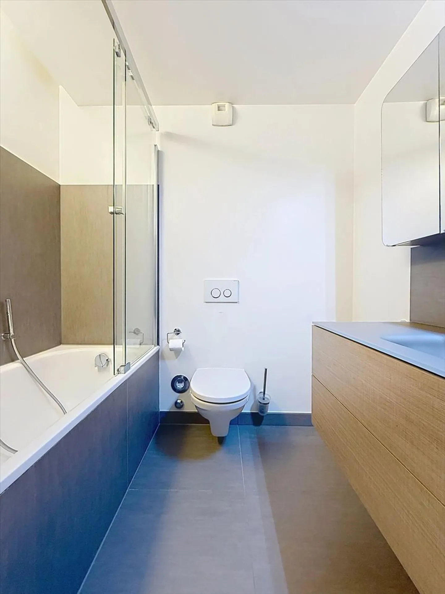 «Sehr schöne moderne Wohnung mit großem Balkon und freiem Blick» - Foto 7 von 9