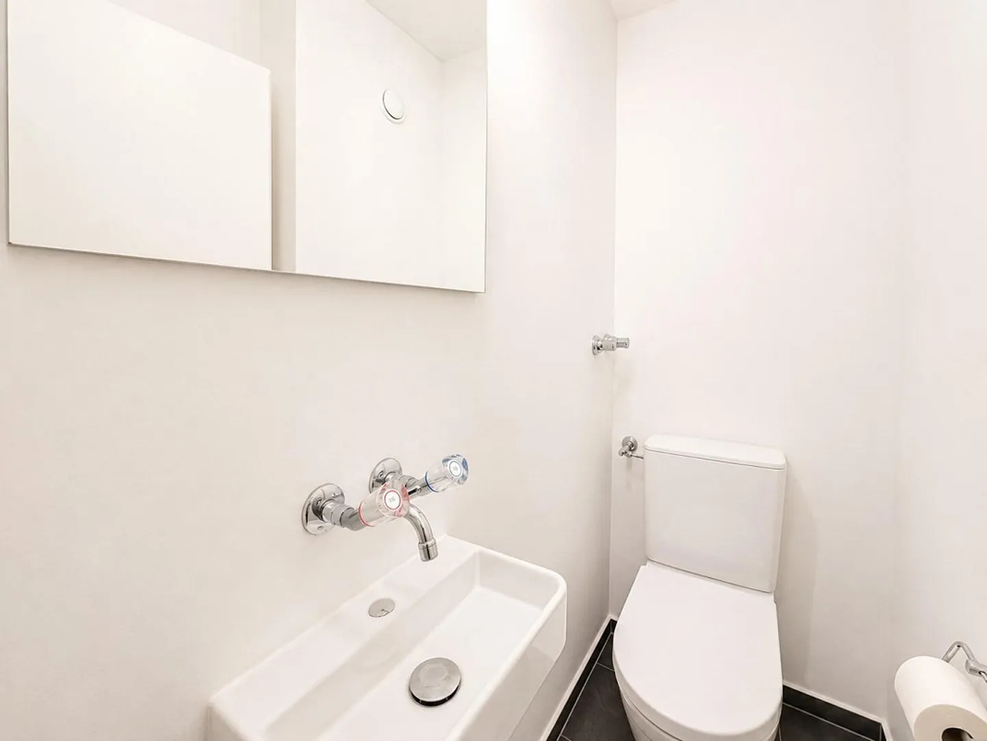 Charmante appartement 4 pièces dans un emplacement calme à Adliswil - Photo 8 sur 10