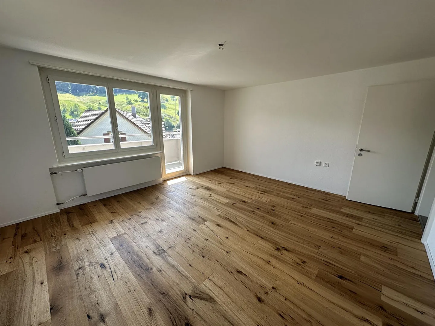 Appartement moderne avec belle vue - Photo 3 sur 11