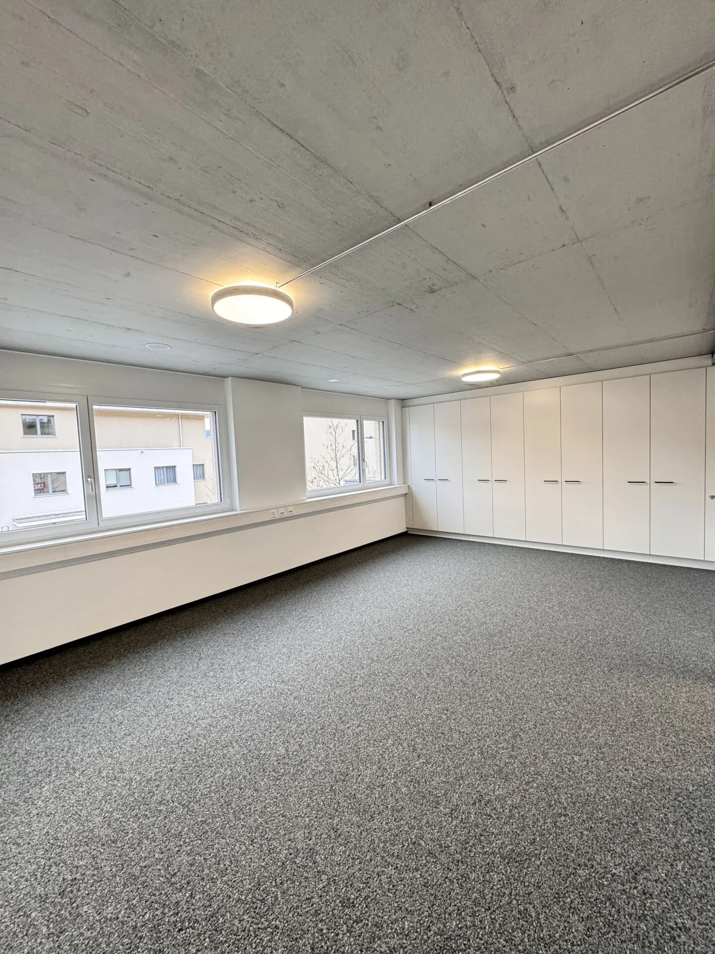 Repräsentative Büro- / Praxis- / Gewerbefläche - Foto 5 von 19