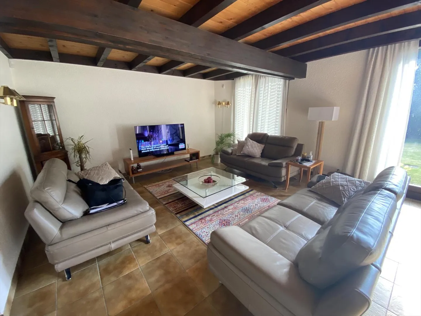 EXCLUSIVITY - 9-Room Detached Villa with Garden - Photo 3 of 6