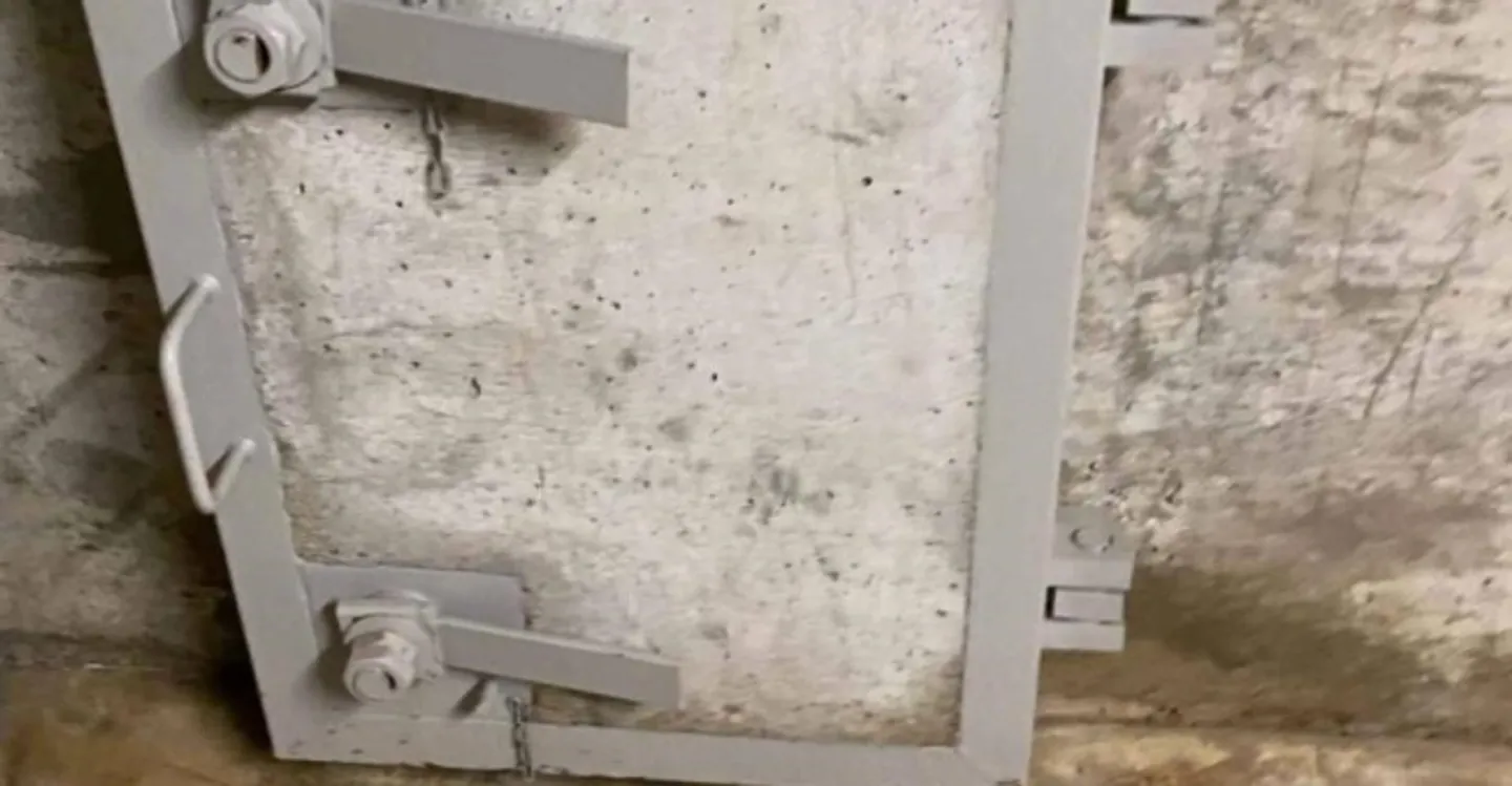 Storage Space in Local S-Sol - Photo 6 of 11