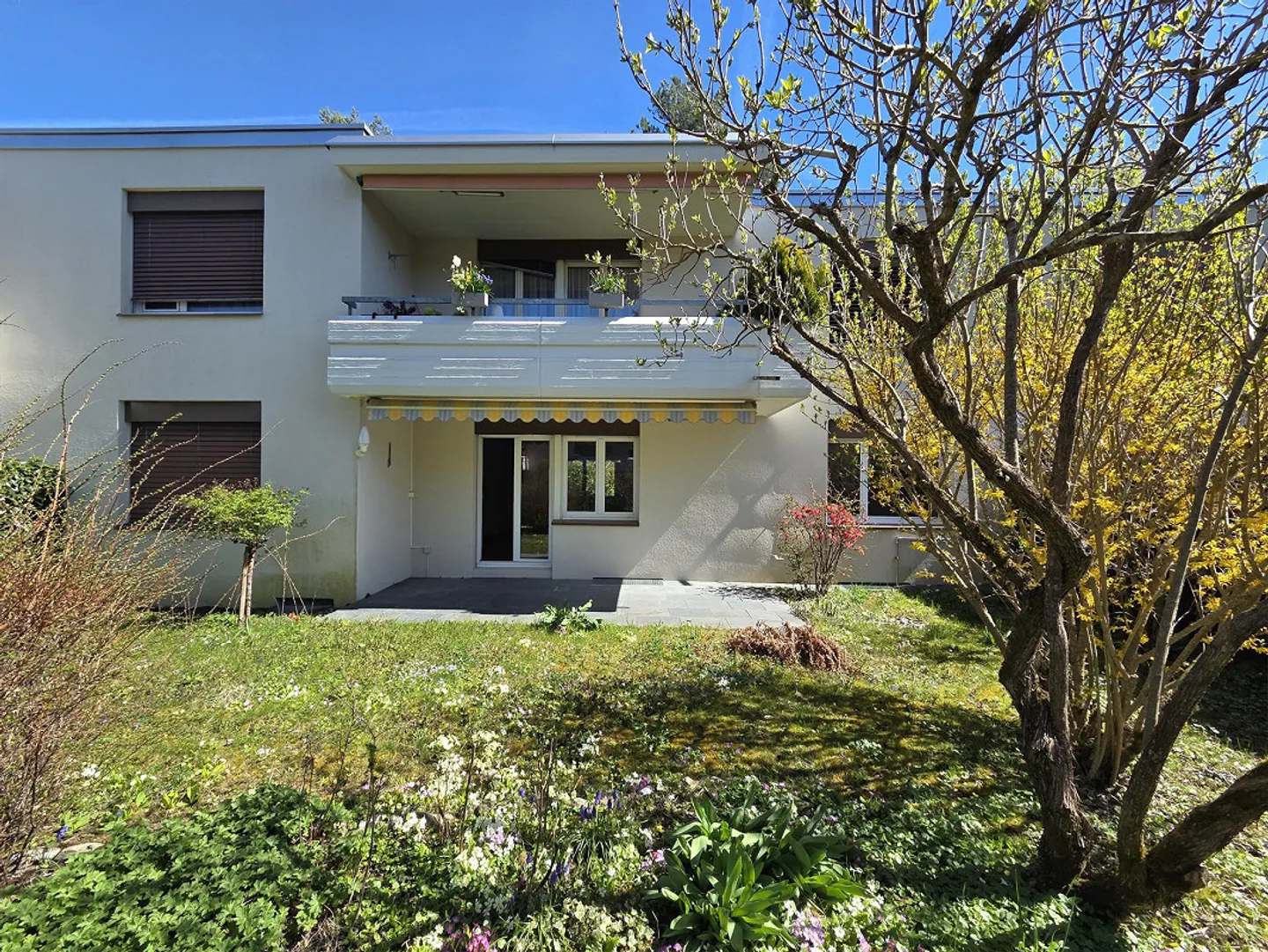 Great Garden Apartment in Küsnacht-Itschnach - Photo 2 of 8