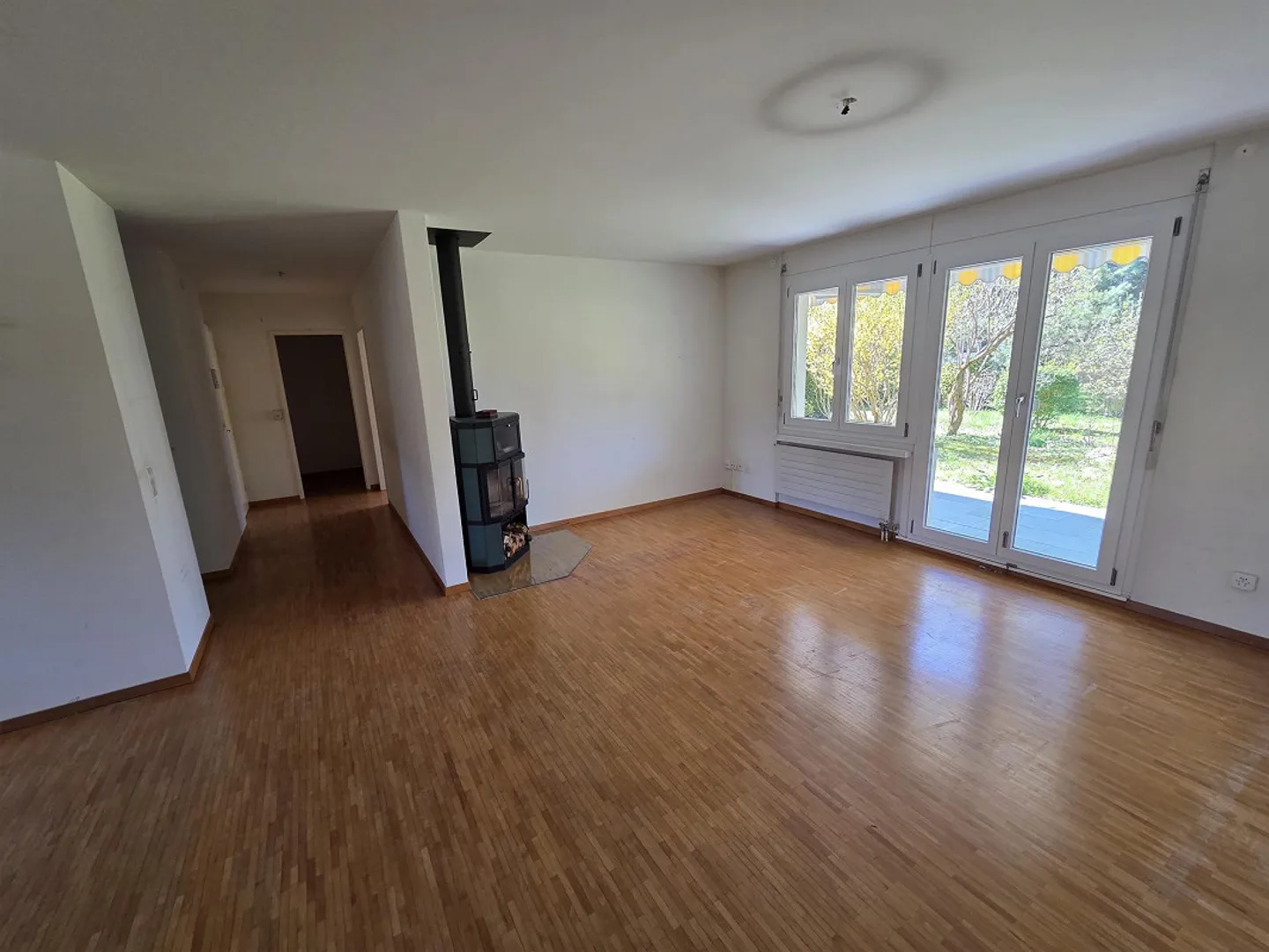 Great Garden Apartment in Küsnacht-Itschnach - Photo 4 of 8