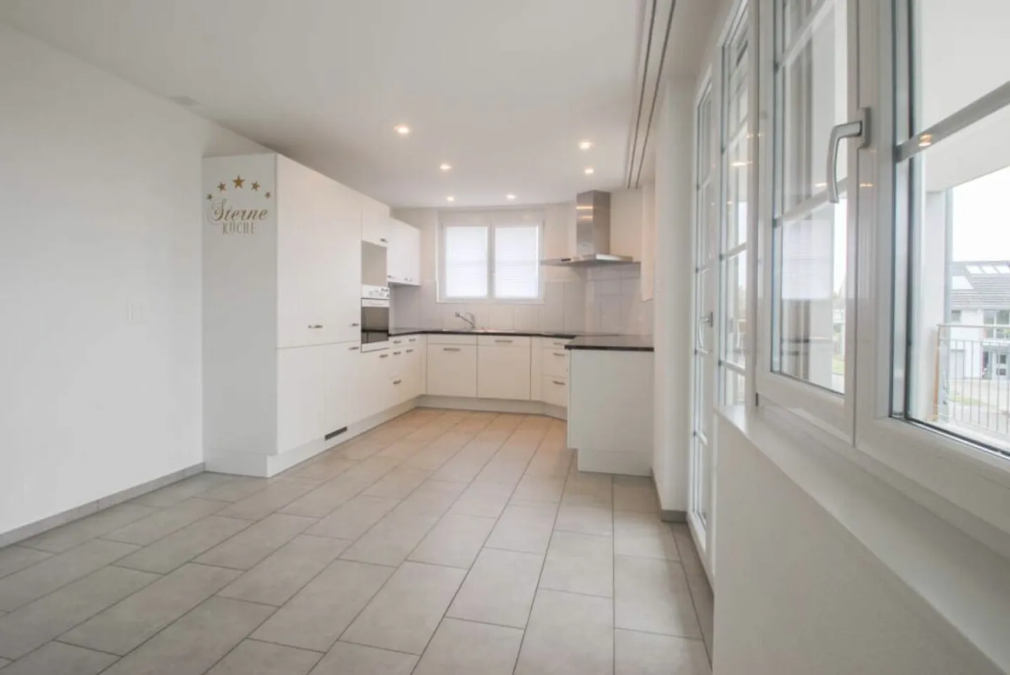 Dreamlike Garden Apartment with a View - Photo 1 of 10