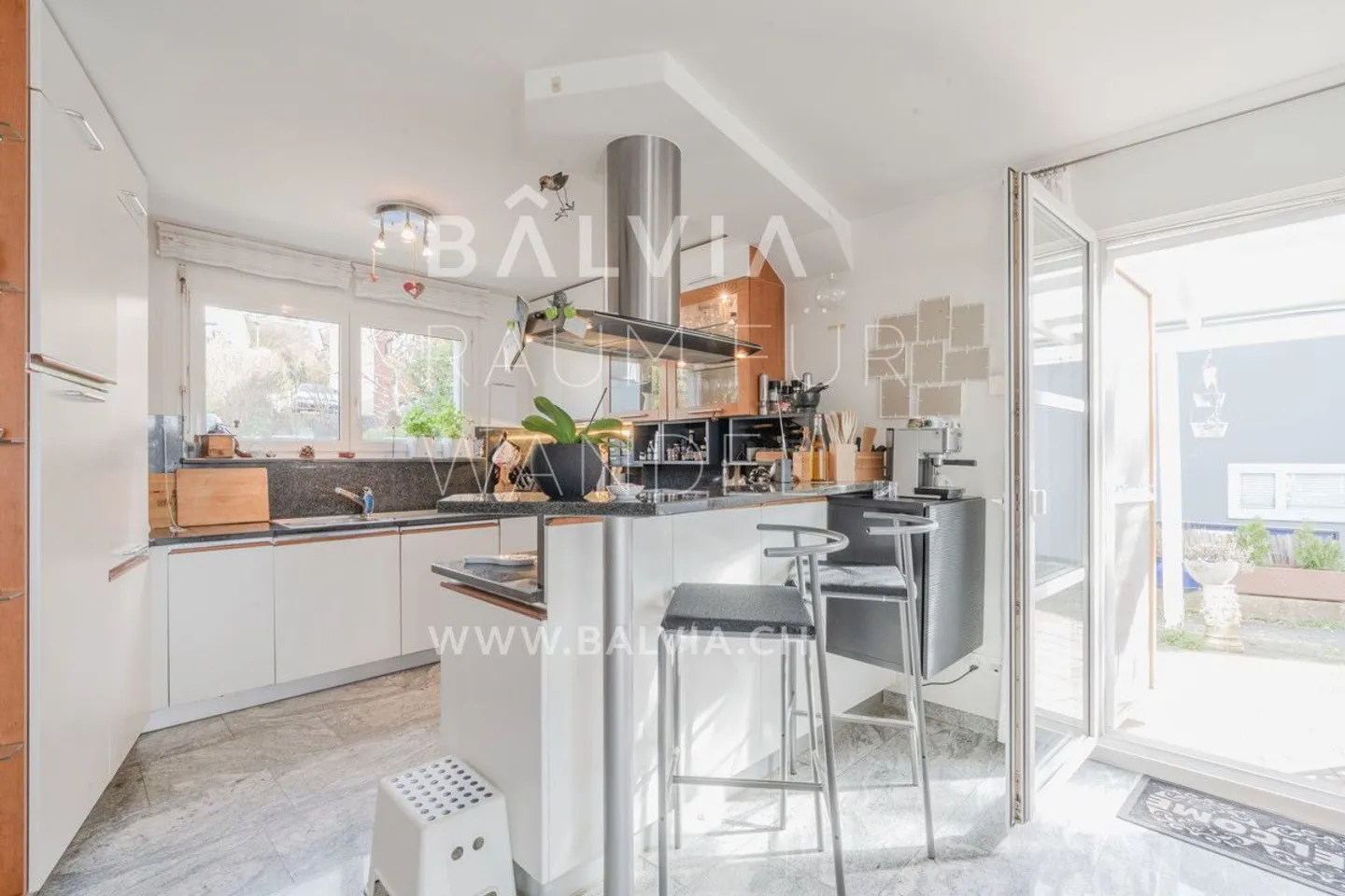 Bonheur familial avec vue panoramique - Photo 4 sur 10