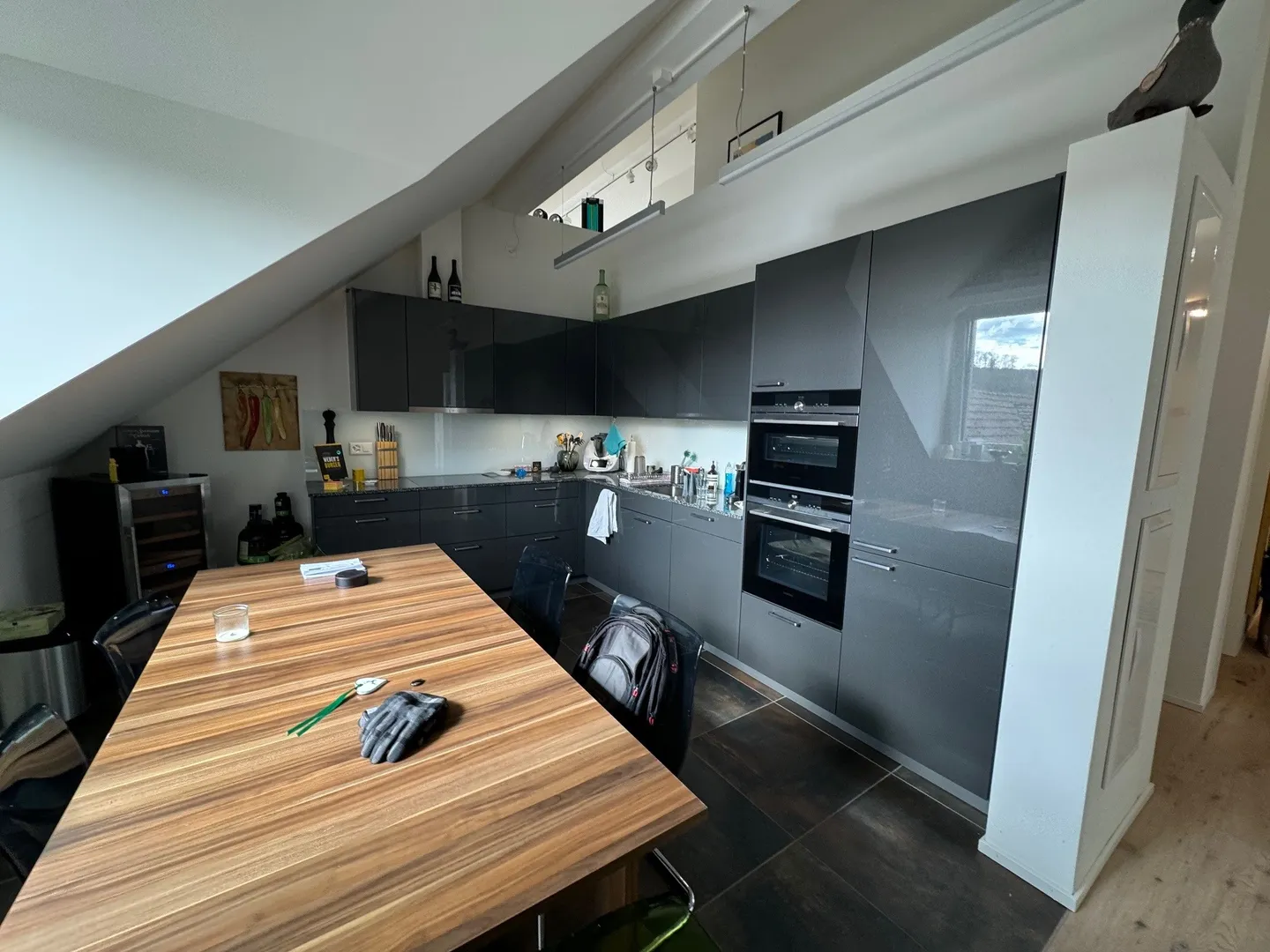 Helle Dachwohnung an grossartiger Lage in Birmensdorf - Foto 4 von 11