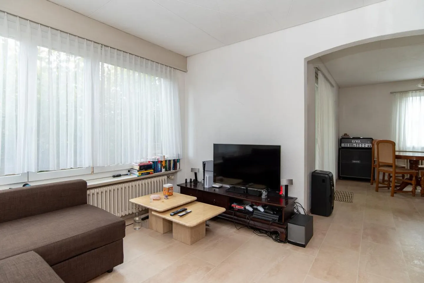 Detached living - central, sunny, tax-friendly! - Photo 2 of 12