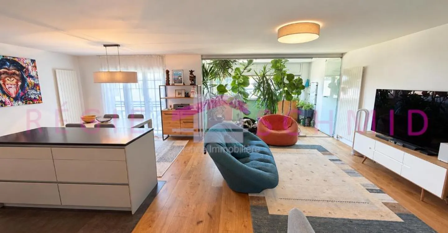 Appartamento di 4,5 locali nel cuore di Nyon - Foto 3 di 12
