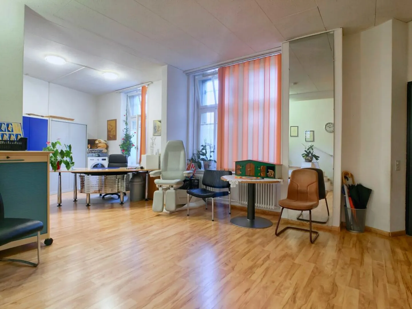 Proprietà commerciale versatile nella città vecchia di Burgdorf - Foto 10 di 14