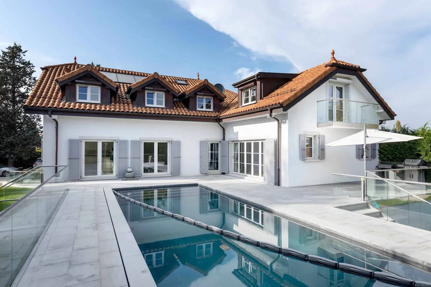 Villa in vendita - Foto 2 di 9