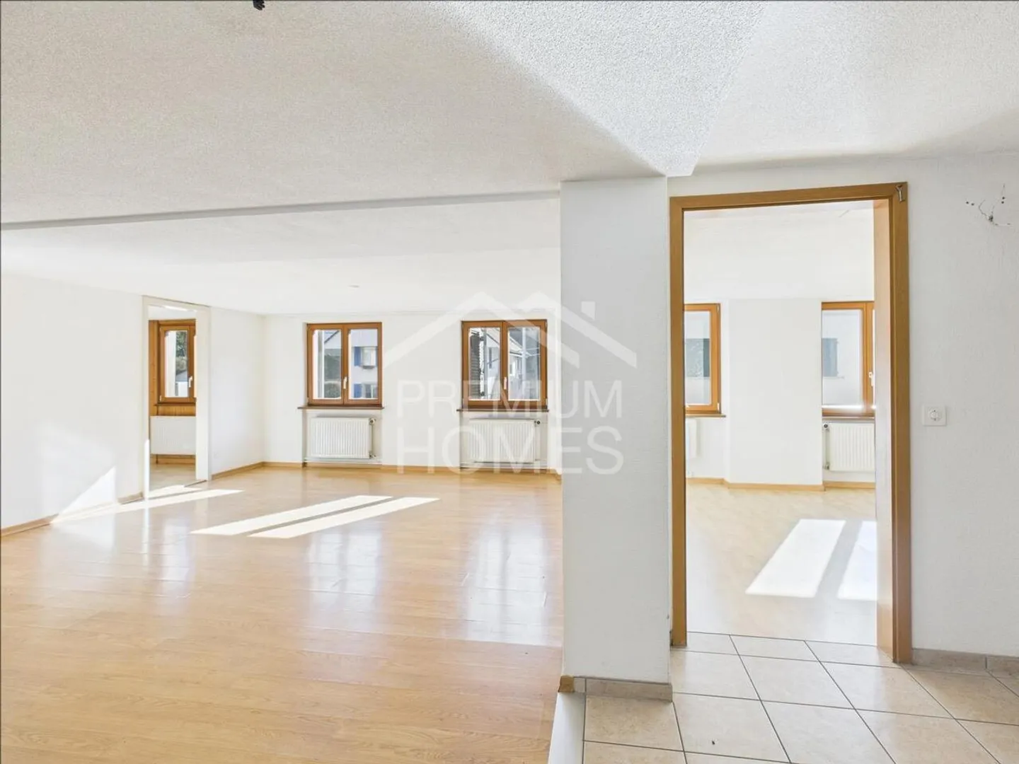 Multi-family house in a central location - Photo 9 of 12