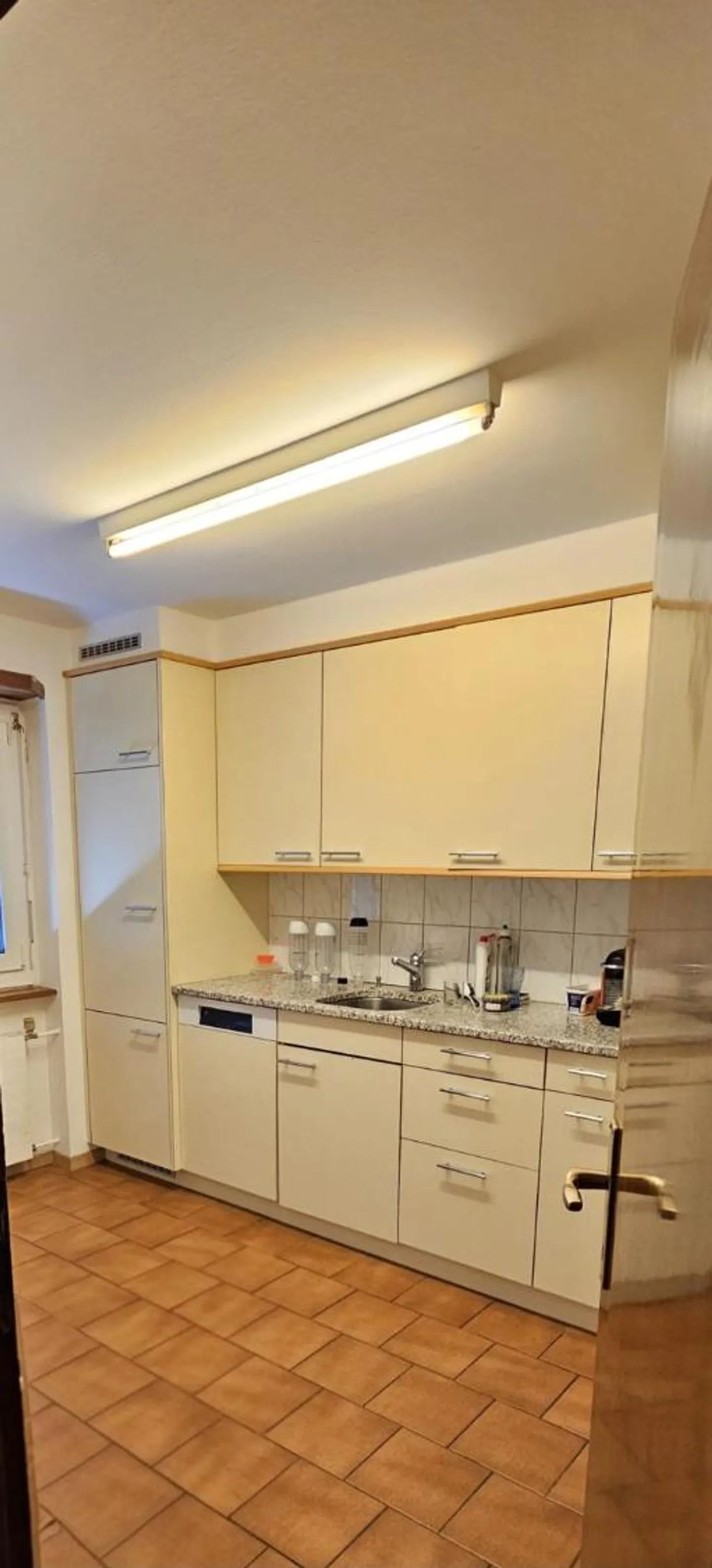 For rent, VS - spacious 5.5-room apartment with garage box - Photo 4 of 13