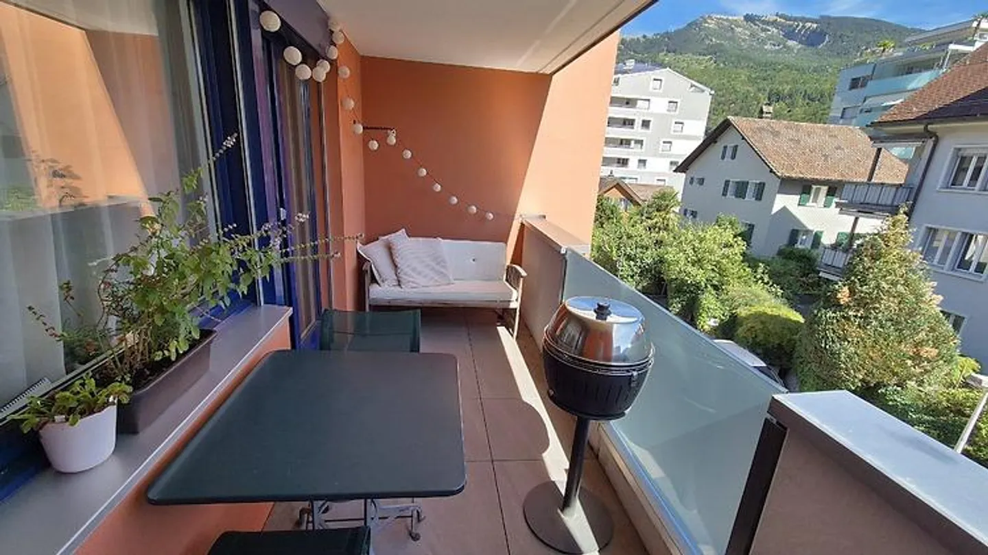 3½ ZI-WOHNUNG IN GOLDAU (SZ), MÖBLIERT, TEMPORÄR - Foto 8 von 10