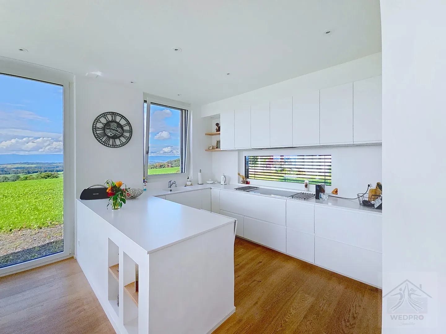 Moderne Villa mit separatem Studio und Panoramablick - Foto 13 von 17