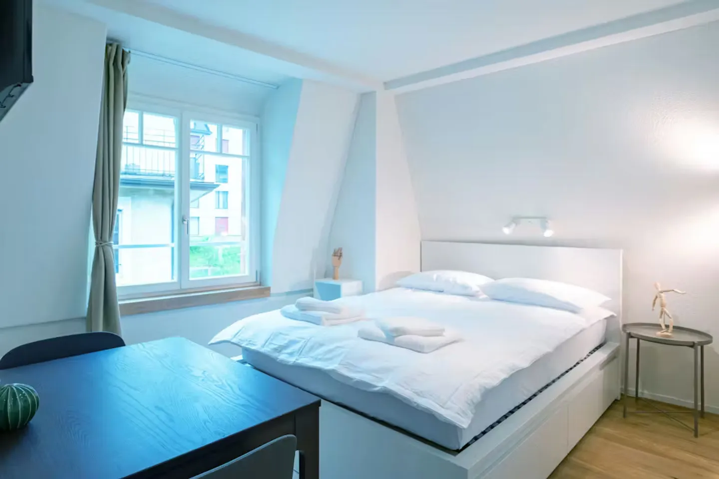 Chices Apartment in Zürich - Foto 2 von 9