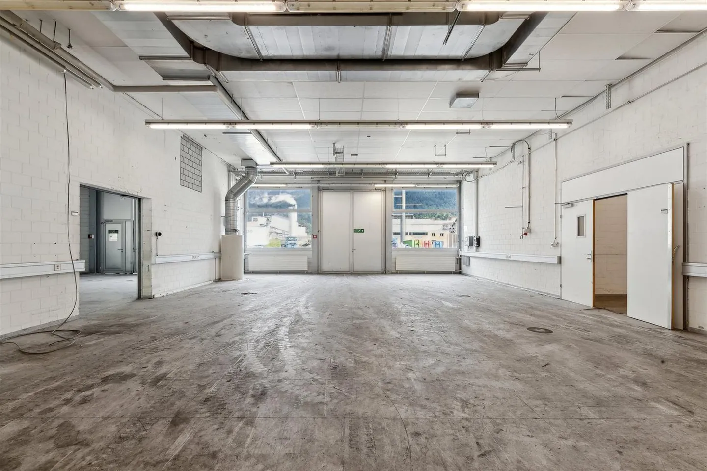 Industrie trifft Innovation – Büro- und Gewerbeflächen auf renommiertem Areal - Foto 6 von 12
