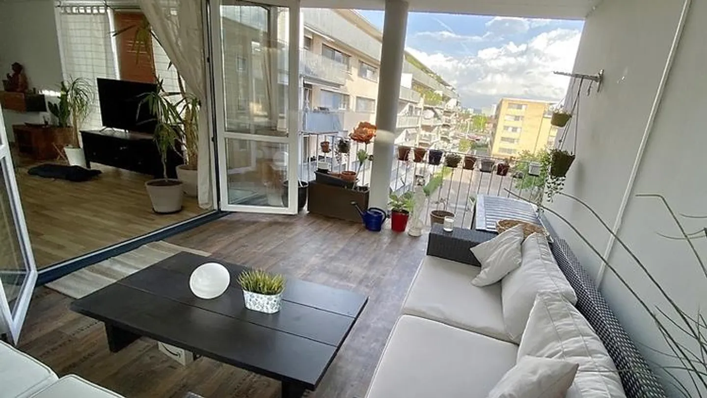 4½ ROOM APARTMENT IN ZURICH - DISTRICT 9 ALTSTETTEN, FURNISHED, TEMPORARY - Photo 1 of 10
