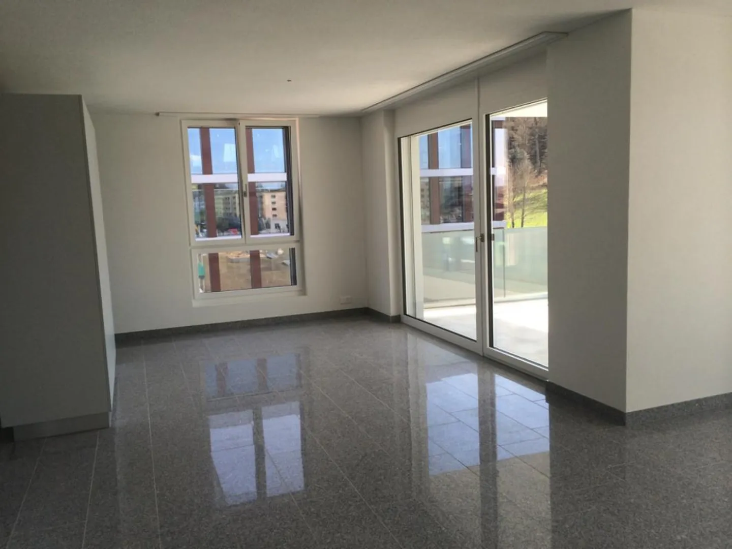 Zentrales Apartment in Sursee - Foto 3 von 8