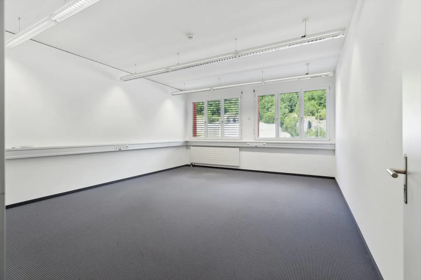 Industrie trifft Innovation – Büro- und Gewerbeflächen auf renommiertem Areal - Foto 8 von 12