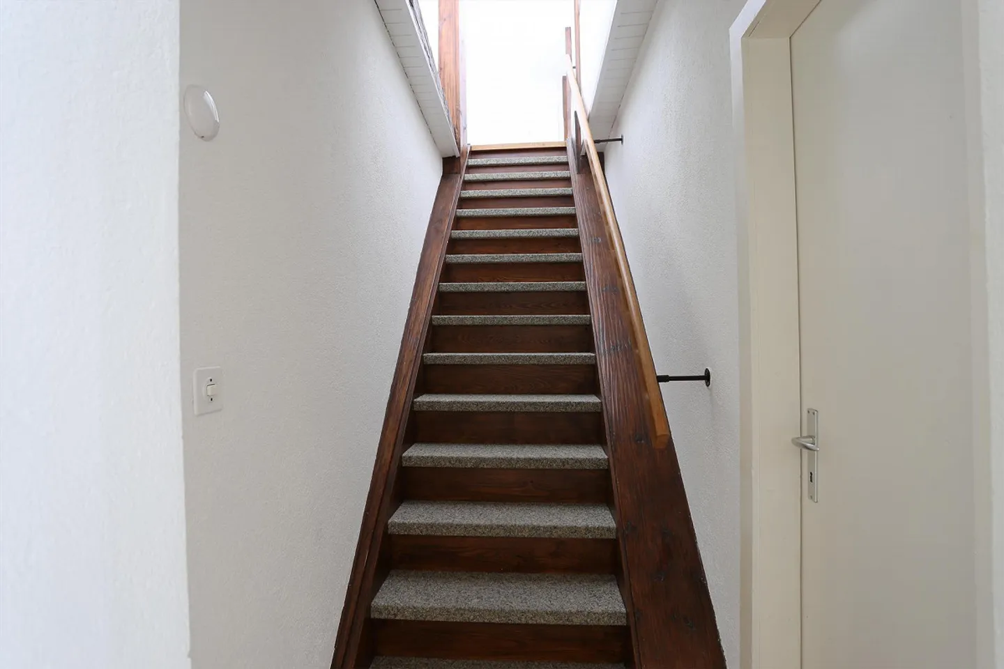 Appartamento duplex di 4 stanze nel quartiere Gotthelf - Foto 4 di 9