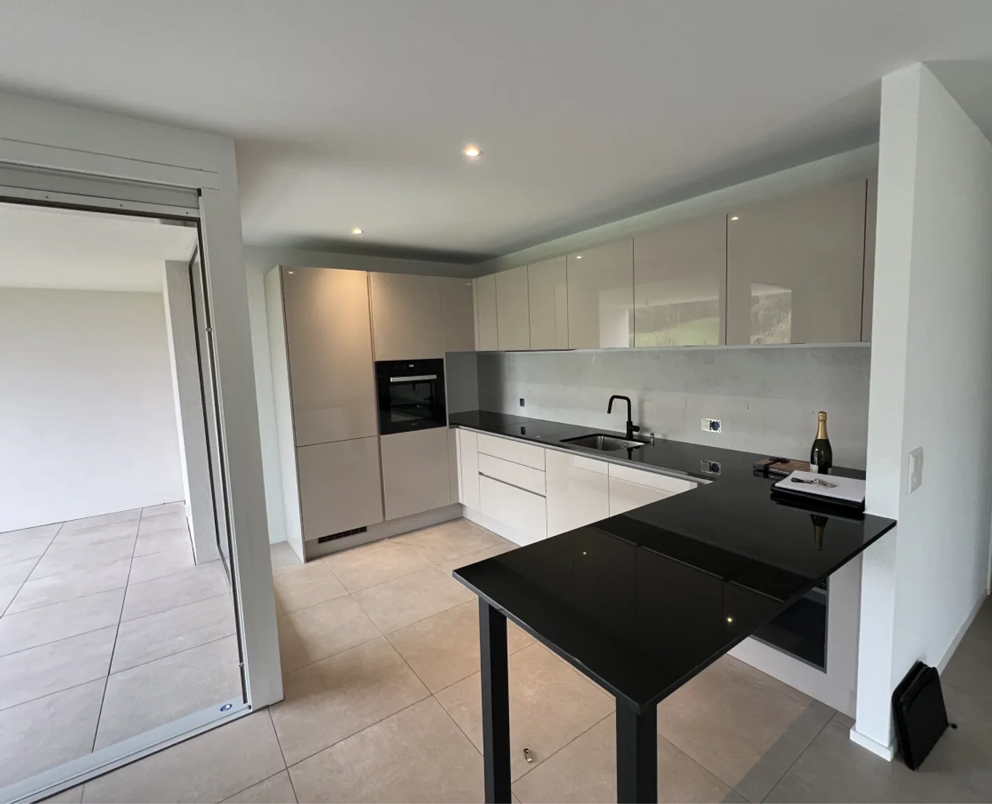 Appartamento 3.5 stanze - Foto 1 di 17