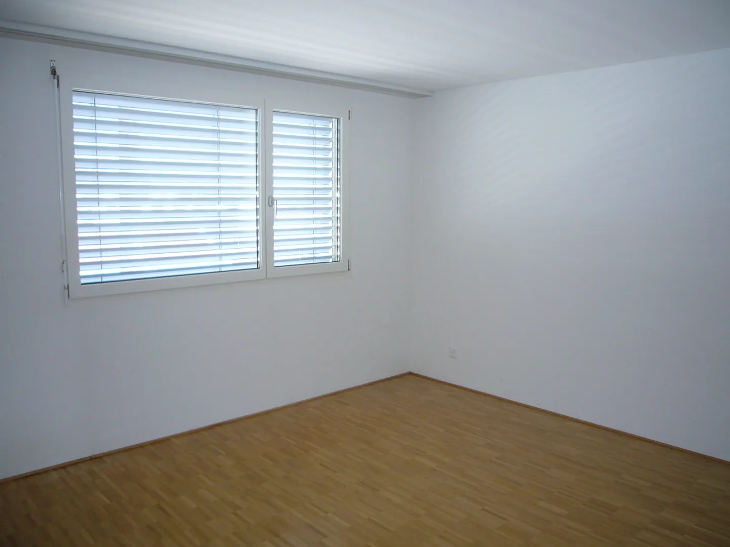 Schönes modernes Wohnen - Foto 4 von 4