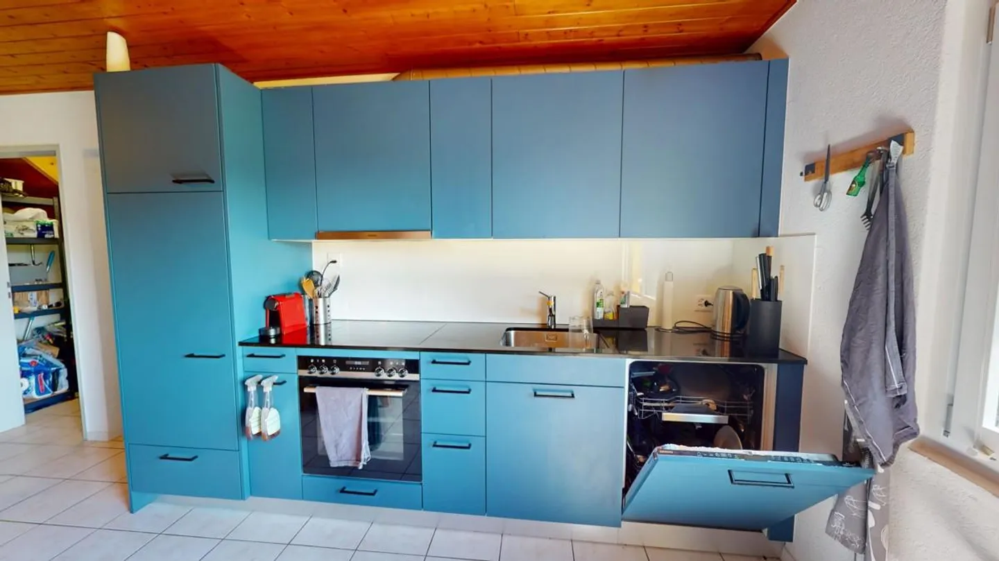 Geräumiges Zweifamilienhaus - Foto 9 von 14